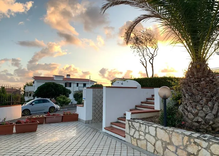 Scalea Apartments & Pool